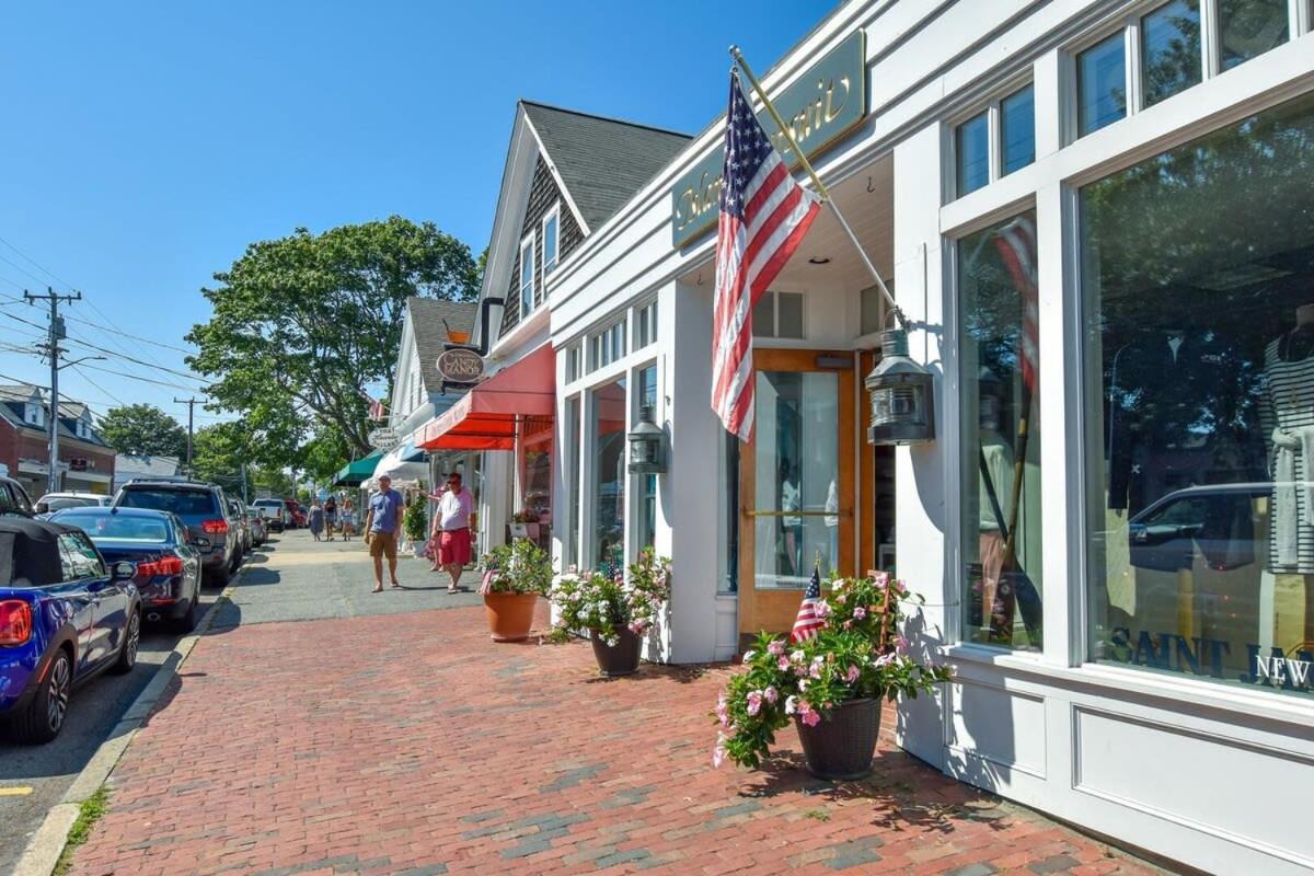 Wrap-Around Porch Mins To Beach Chatham Exterior photo