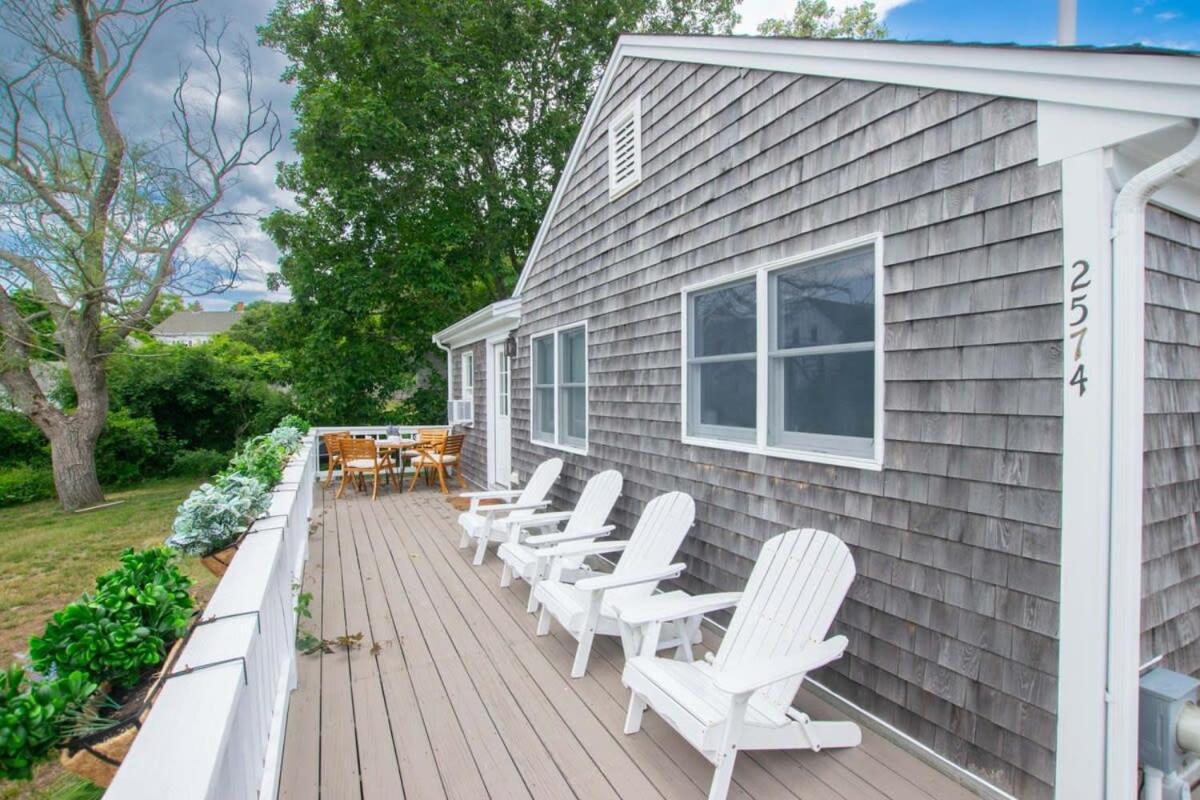 Wrap-Around Porch Mins To Beach Chatham Exterior photo